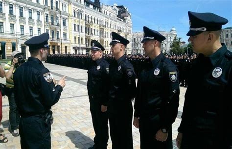 Международный аспект: сравнение систем милиции и полиции