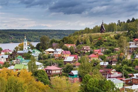 Архитектура и улицы маленьких городов России