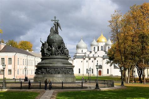 Великий Новгород: лучшие достопримечательности и исторические памятники