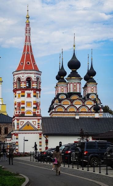 Город, где каждый уголок пропитан духом коммерции: символ финансовой независимости и успеха