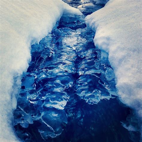 Замерзание воды и его последствия для бутылок