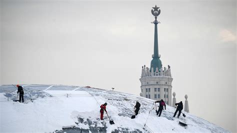 История выпадения снега в Москве: