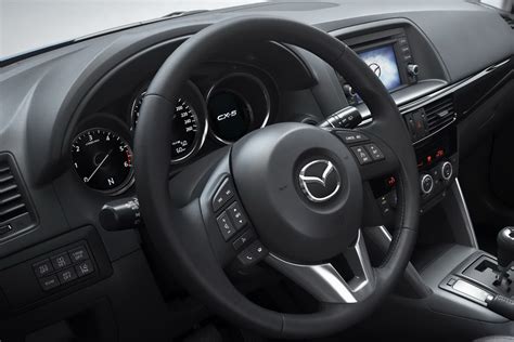 Кнопка view Mazda CX-5: функции и возможности