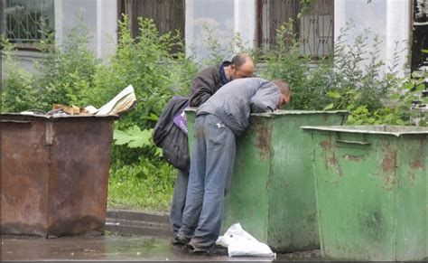 Мусорка и одежда в сновидениях: отражение внутренних конфликтов