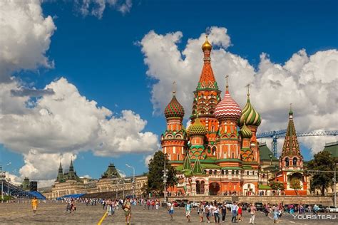 Ознакомление с богатой историей и разнообразной культурой незнакомого города