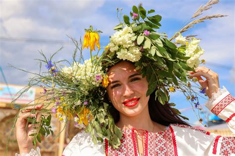 Отражение "торбы на круче" в народных традициях и обычаях