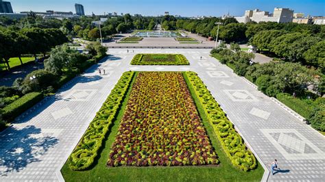 Парк Горького: от активного отдыха до культурных мероприятий