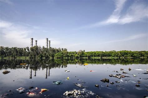 Причины загрязнения воды в скважине