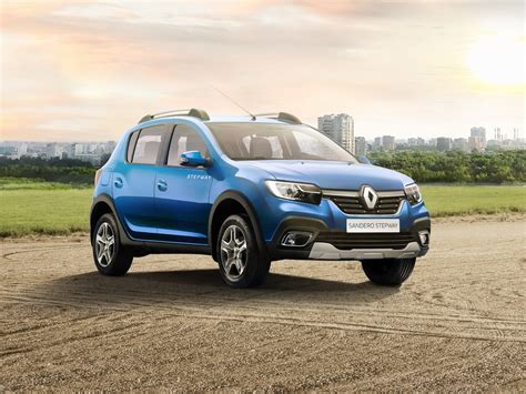 Сравнение Renault Sandero Stepway и Dacia Duster: битва лучших внедорожников