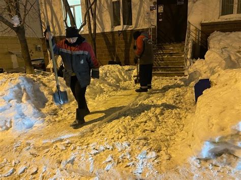 Уборка снежного покрова во сне: предвестие перемен в жизни